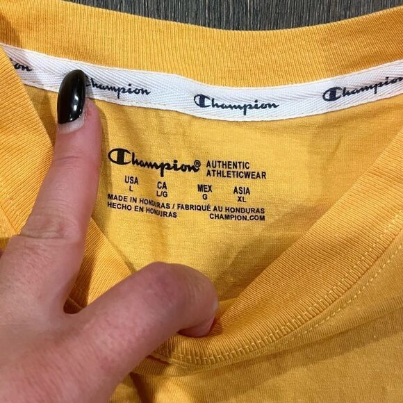 NWT Champion Dandelion Yellow Graphic Crop Top - Size L - Picture 3 of 4
